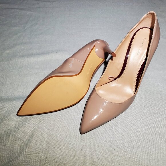 Shoes - Picture 2 of 8